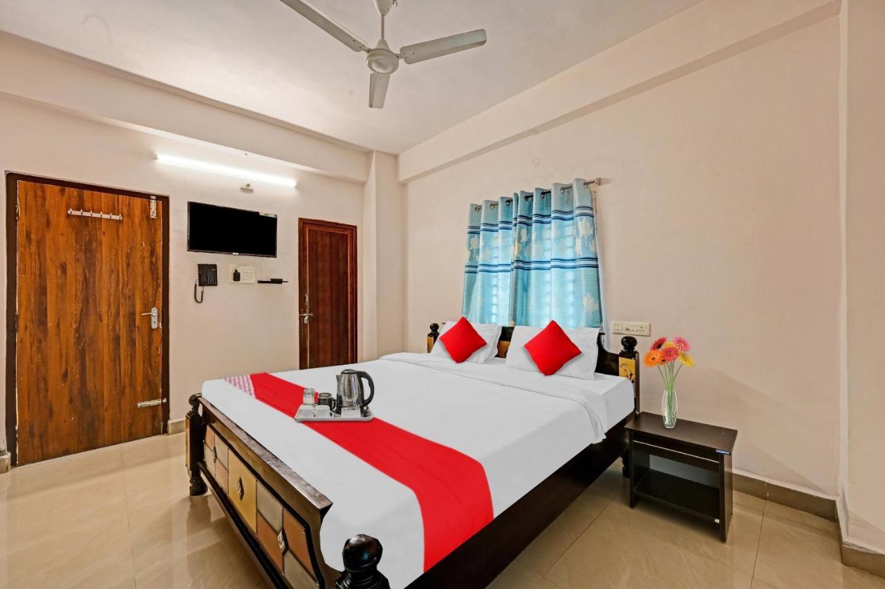 Hotel O Coastal Inn Luxury Service Apartments Kākināda Extérieur photo
