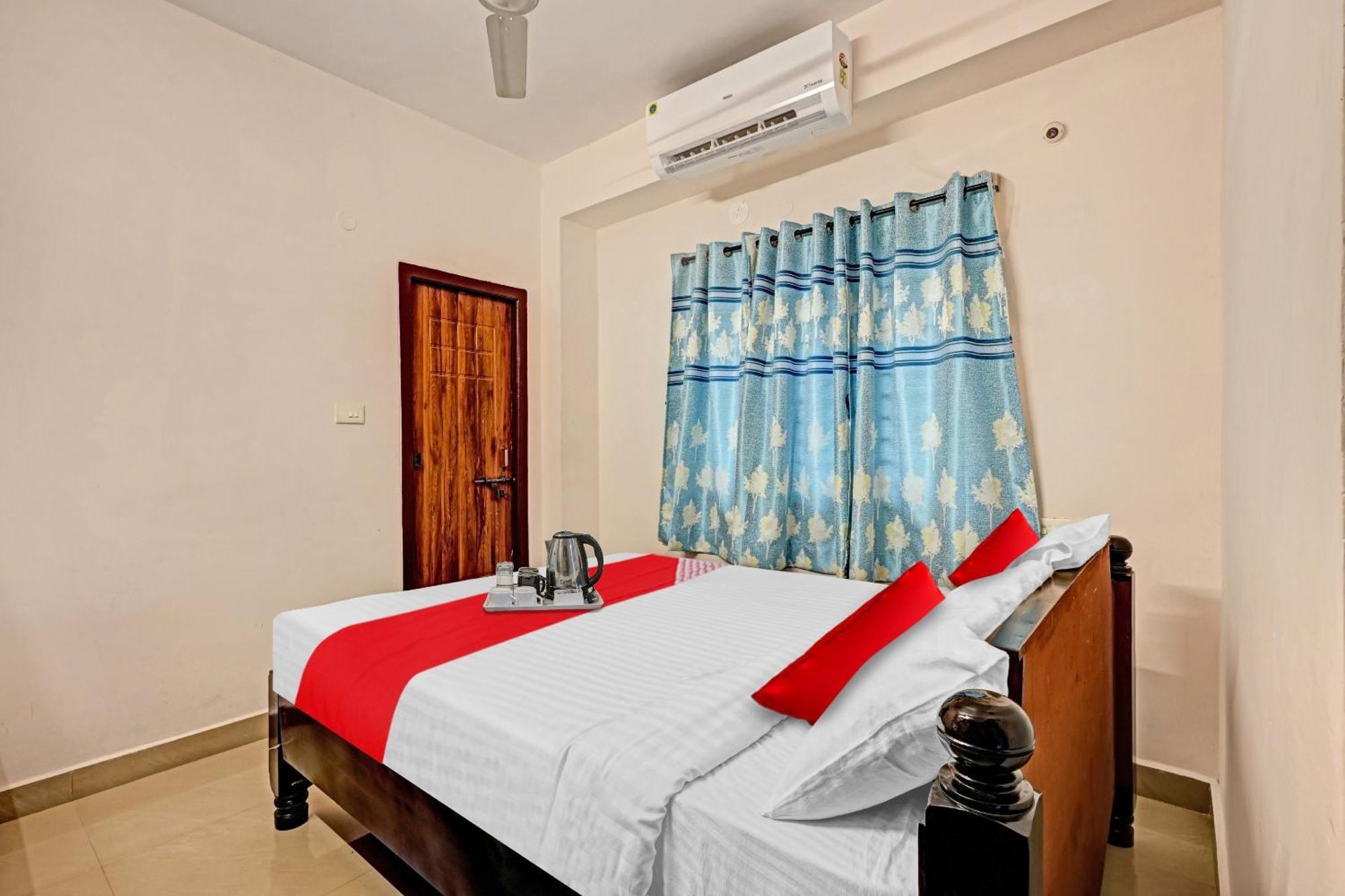 Hotel O Coastal Inn Luxury Service Apartments Kākināda Extérieur photo