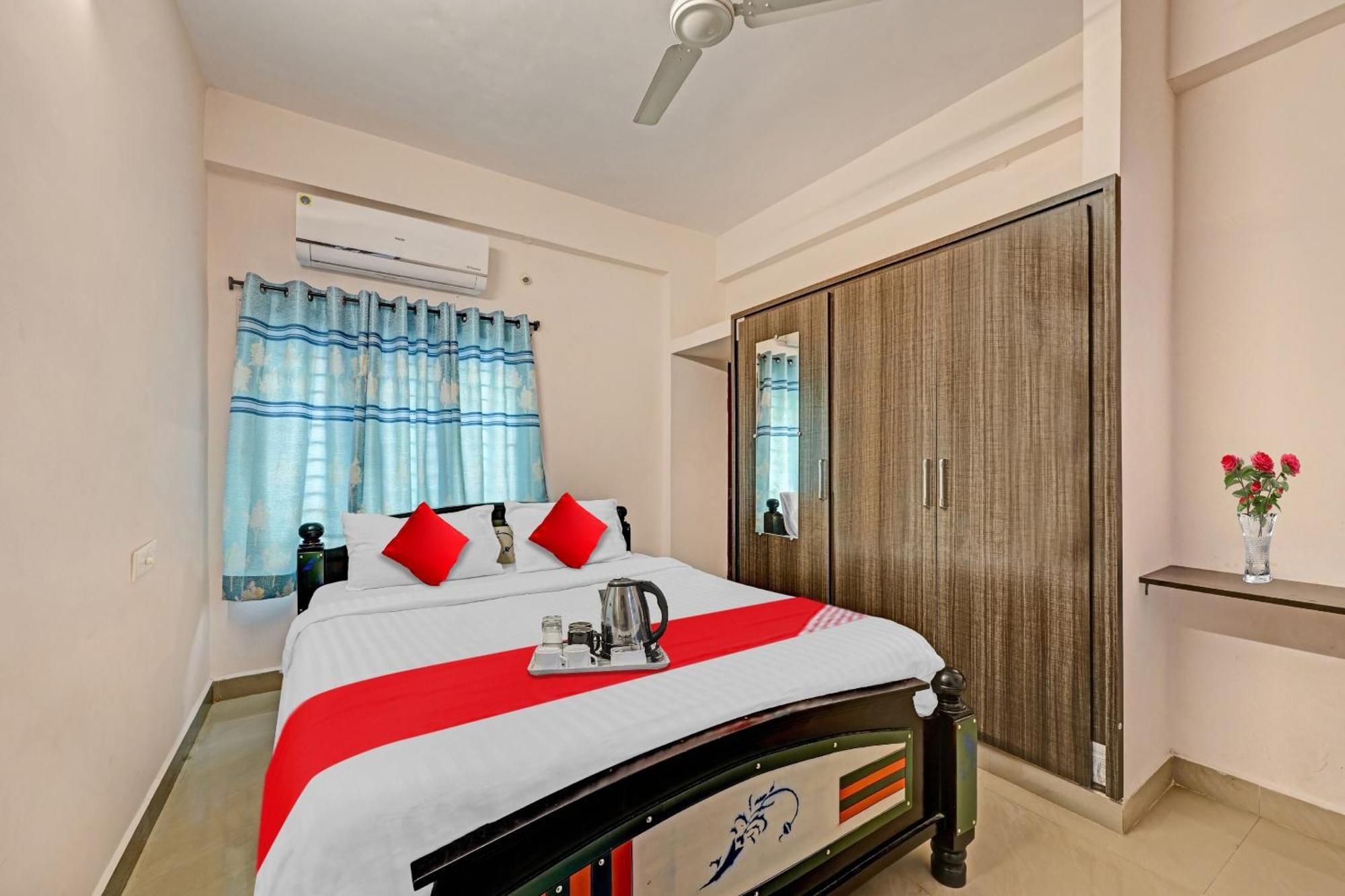 Hotel O Coastal Inn Luxury Service Apartments Kākināda Extérieur photo