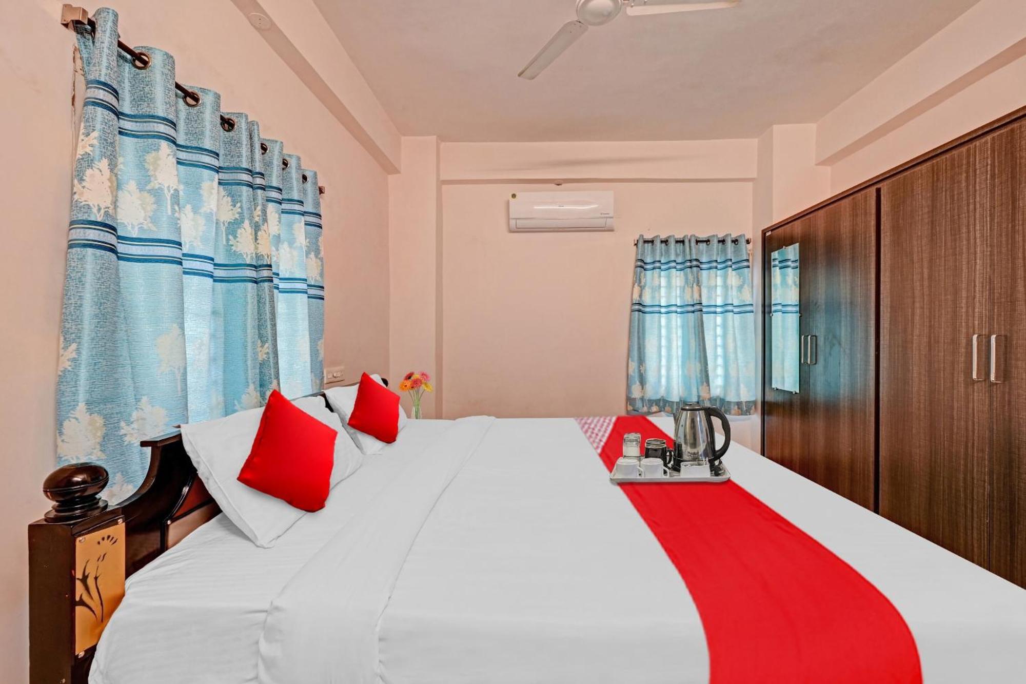 Hotel O Coastal Inn Luxury Service Apartments Kākināda Extérieur photo